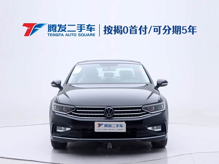 Фото 2 - Volkswagen Magotan