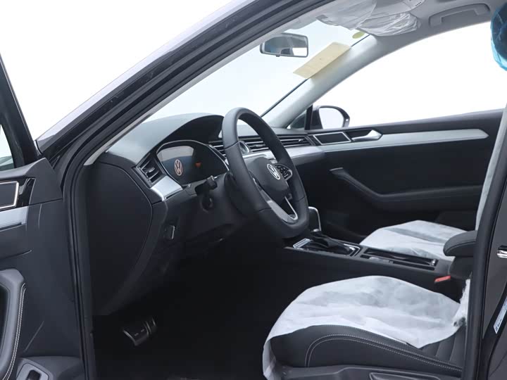 Фото 6 - Volkswagen Magotan