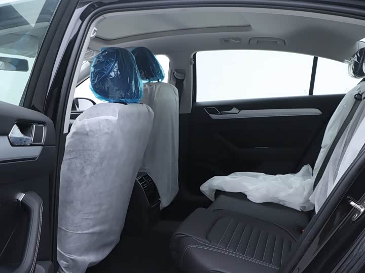 Фото 9 - Volkswagen Magotan