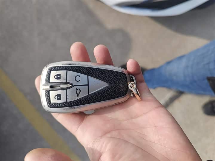 Фото 9 - Changan Eado Plus