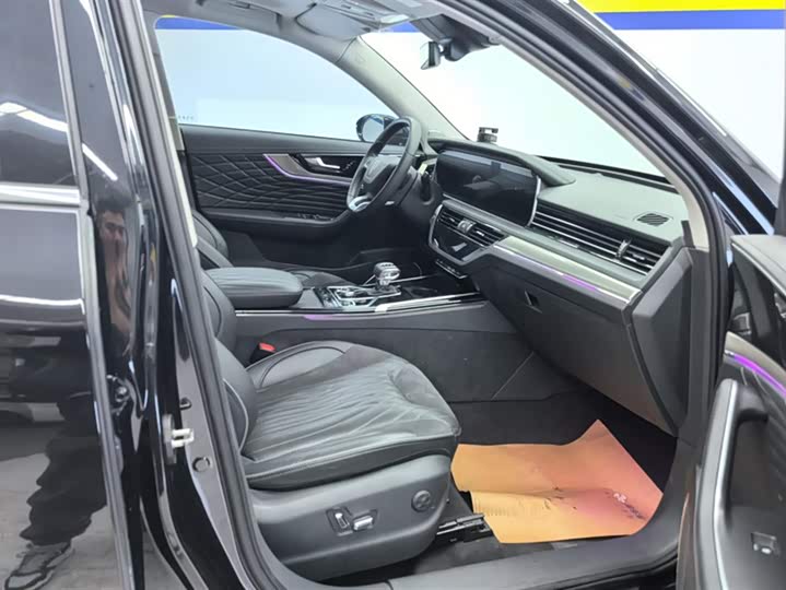 Фото 8 - Hongqi HS5