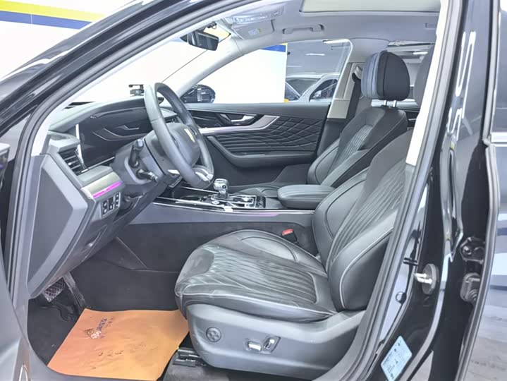 Фото 9 - Hongqi HS5