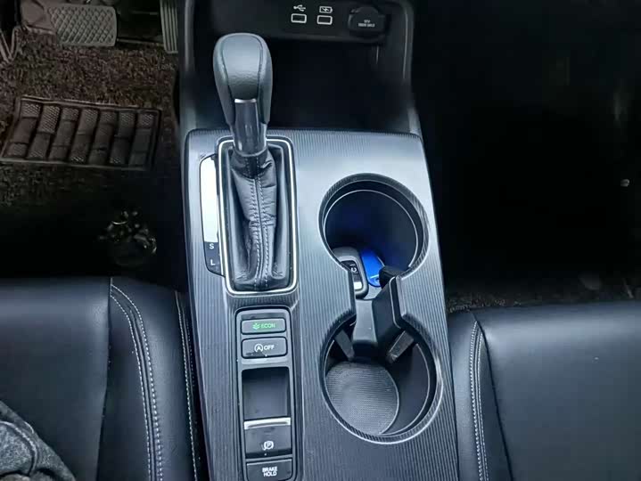 Фото 9 - Honda Civic