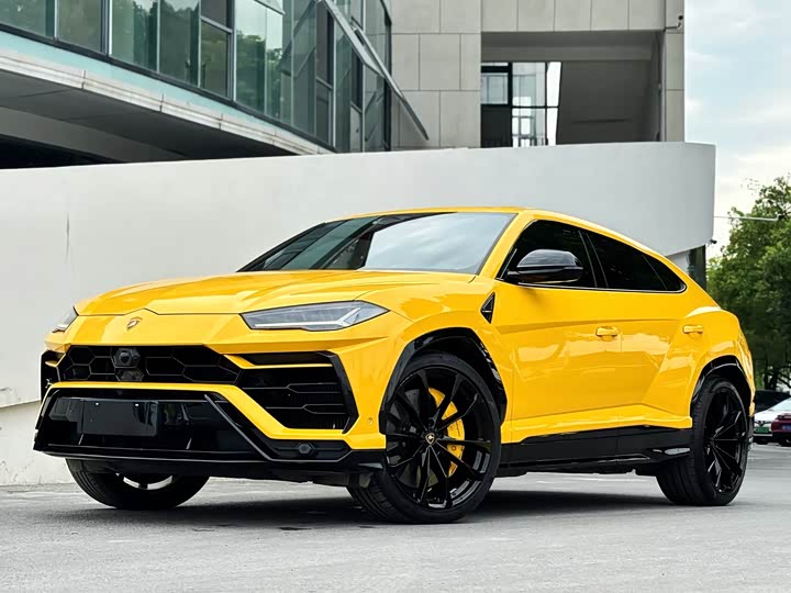 Фото 1 - Lamborghini Urus