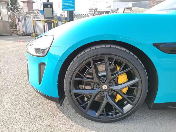 Фото 4 - Xiaomi SU7