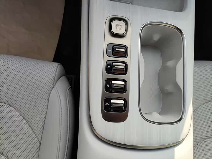 Фото 8 - Xiaomi SU7