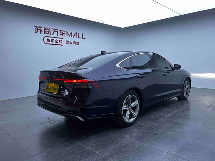 Фото 7 - Honda Accord Hybrid