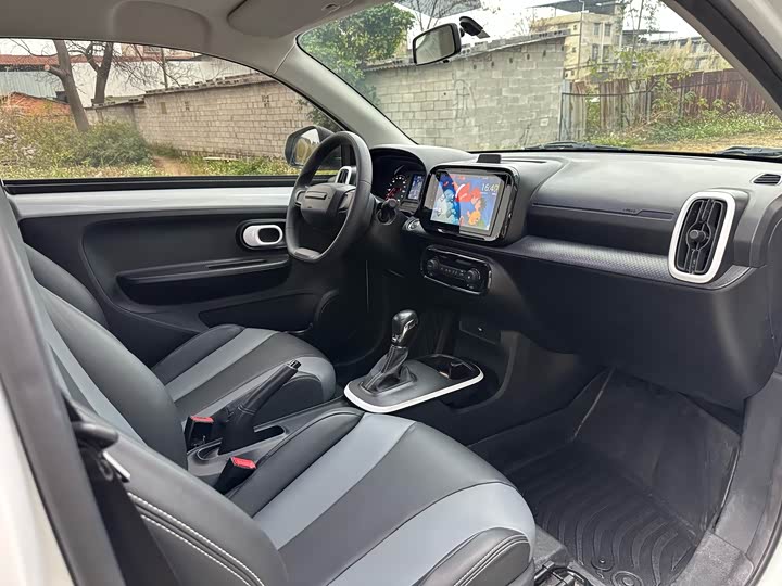 Фото 7 - Roewe Clever