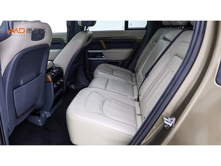 Фото 7 - Land Rover Defender