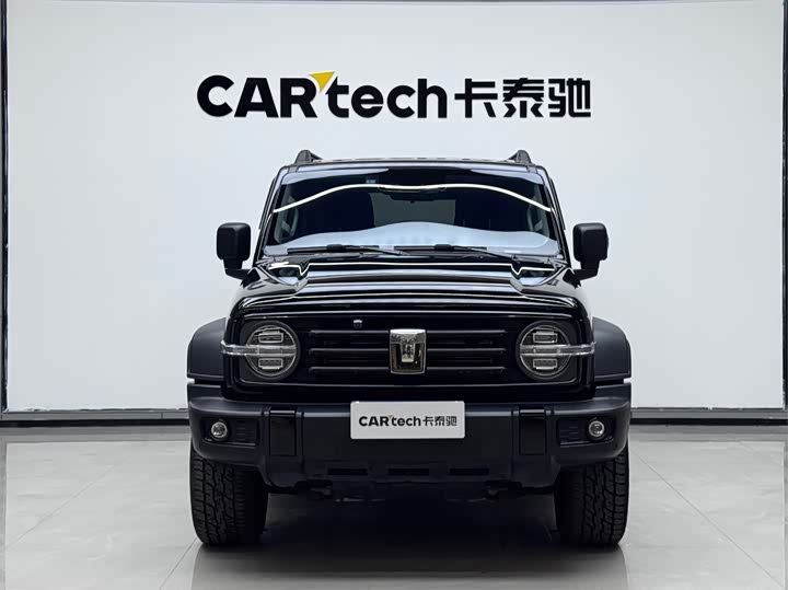 Фото 2 - Tank 300