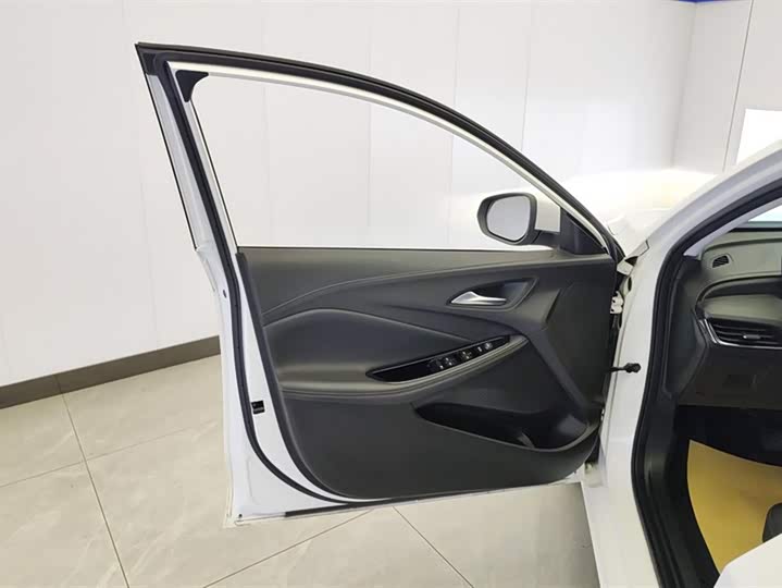 Фото 7 - Buick Verano