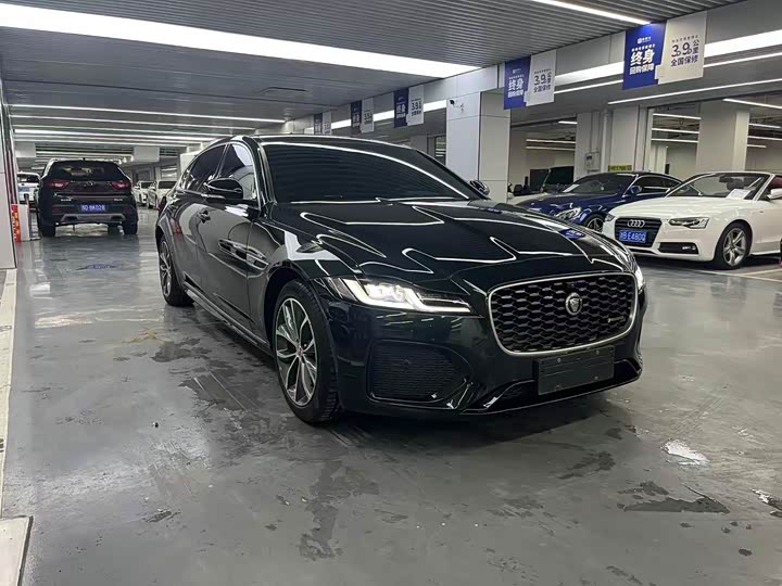 Фото 3 - Jaguar XF L