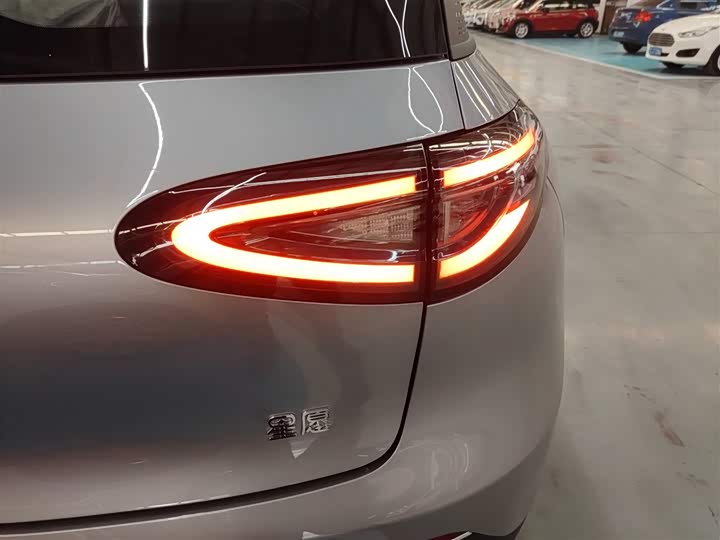 Фото 8 - Geely Galaxy Geome