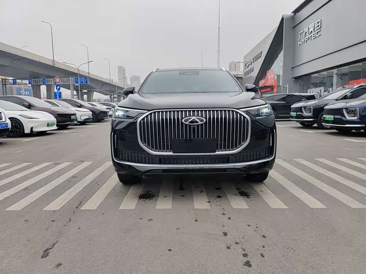 Фото 2 - Chery Tiggo 9