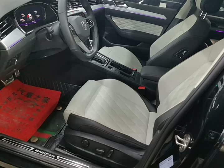 Фото 9 - Volkswagen Magotan