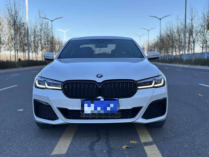 Фото 1 - BMW 5 Series