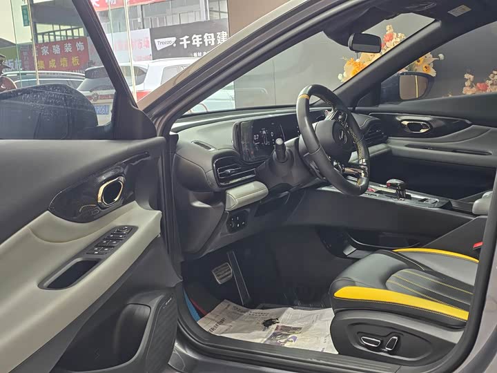 Фото 7 - GAC Trumpchi Empow R