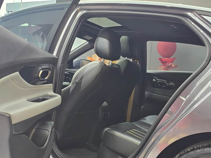 Фото 8 - GAC Trumpchi Empow R