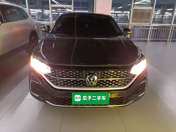 Фото 3 - Volkswagen Passat