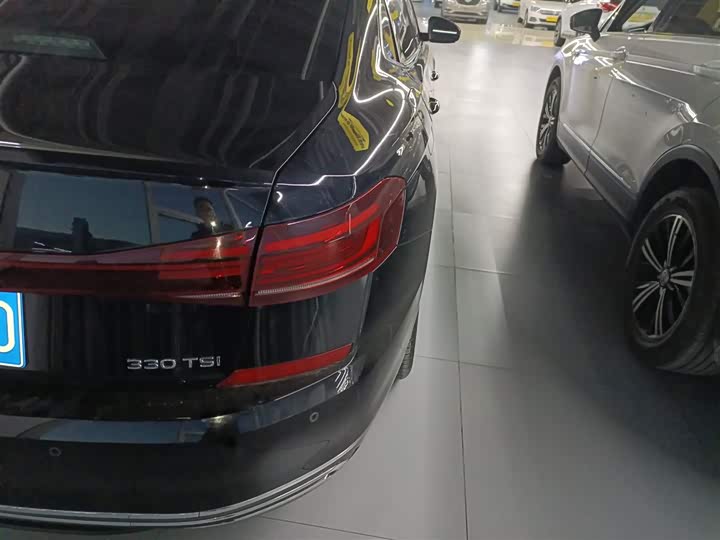 Фото 8 - Volkswagen Passat