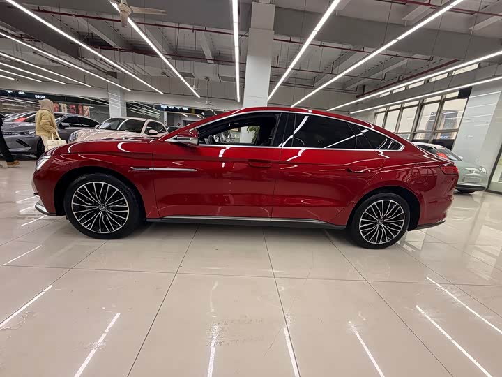 Фото 4 - BYD Han