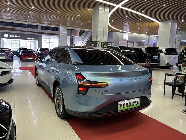 Фото 4 - XPeng Mona M03