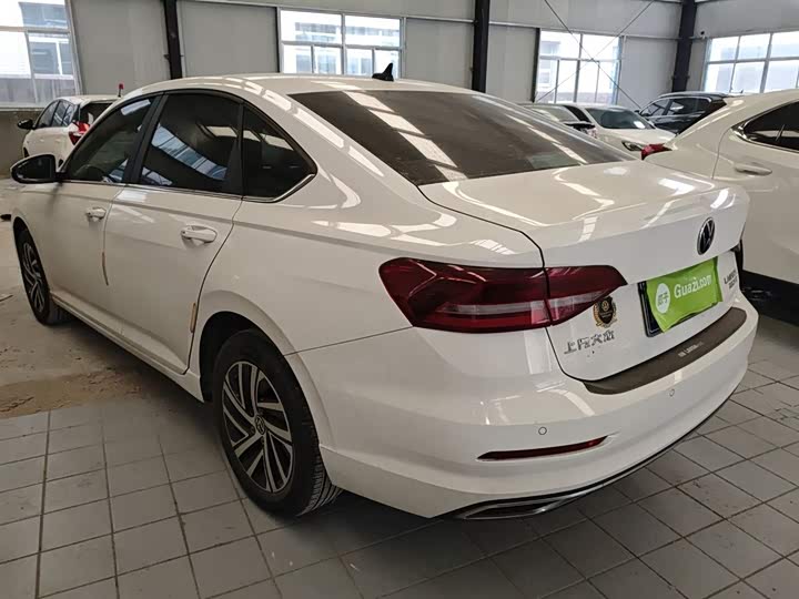 Фото 5 - Volkswagen Lavida