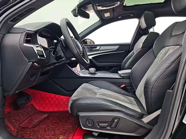 Фото 5 - Audi A6L