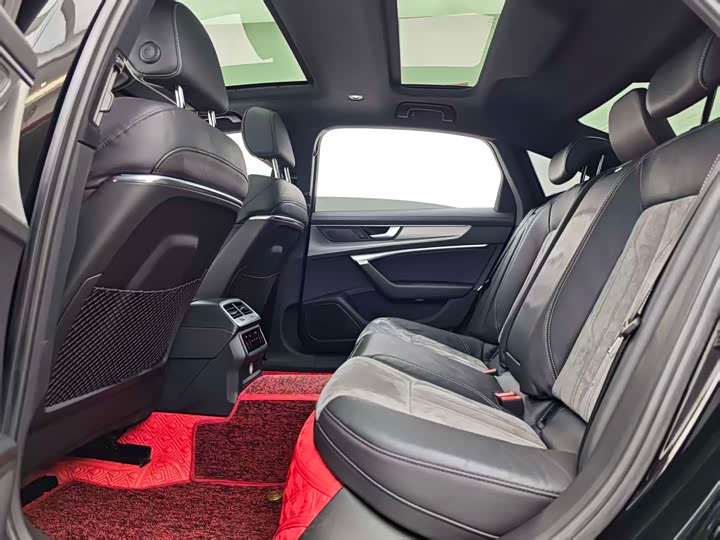 Фото 7 - Audi A6L