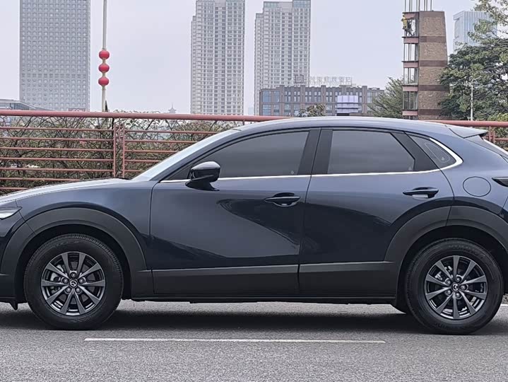 Фото 3 - Mazda CX-30