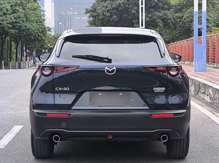 Фото 6 - Mazda CX-30