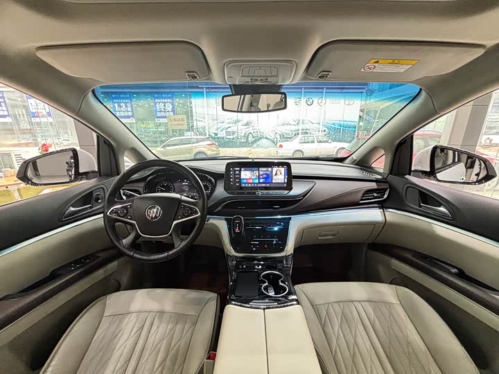 Фото 9 - Buick GL8 ES