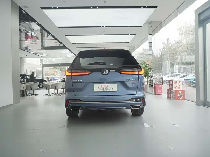 Фото 6 - Honda Breeze Hybrid