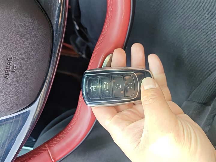 Фото 9 - Exeed RX