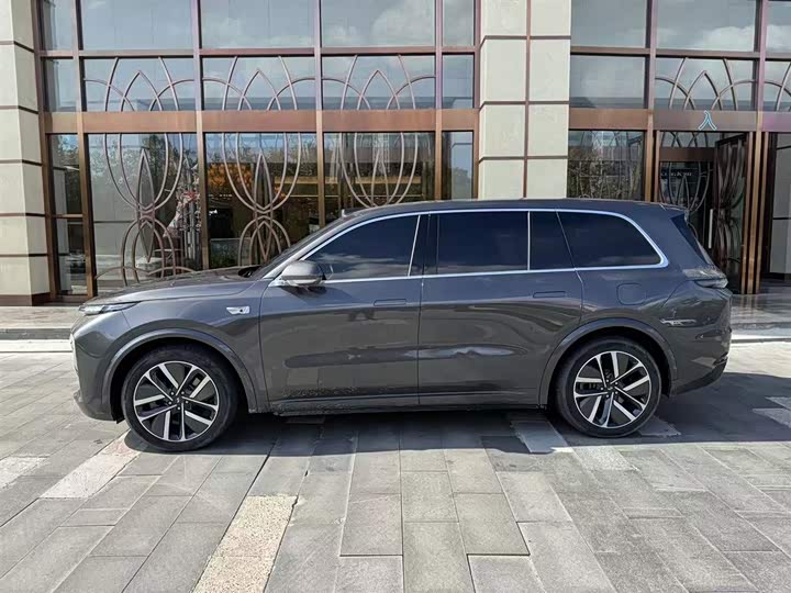 Фото 2 - LiXiang L9