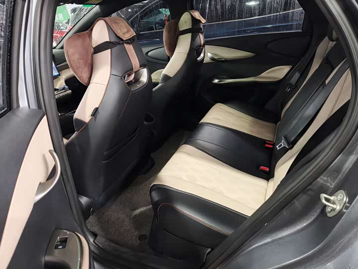 Фото 5 - BYD Dolphin