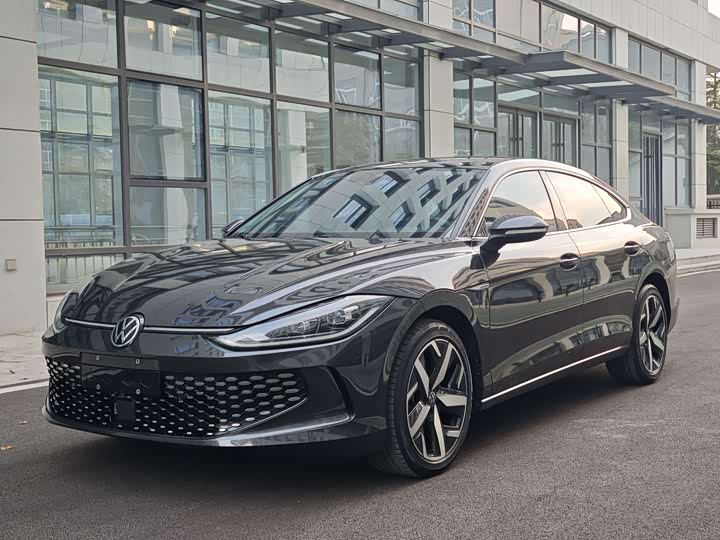 Фото 1 - Volkswagen Lamando L