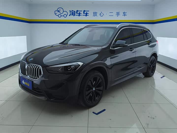 Фото 1 - BMW X1