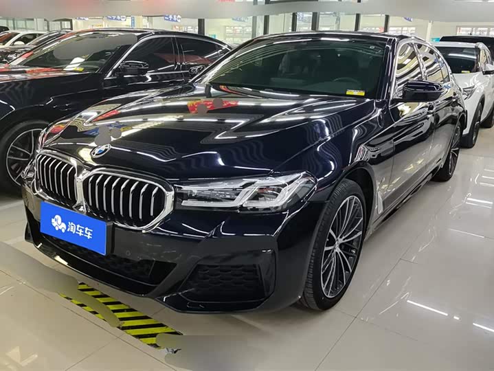 Фото 1 - BMW 5 Series