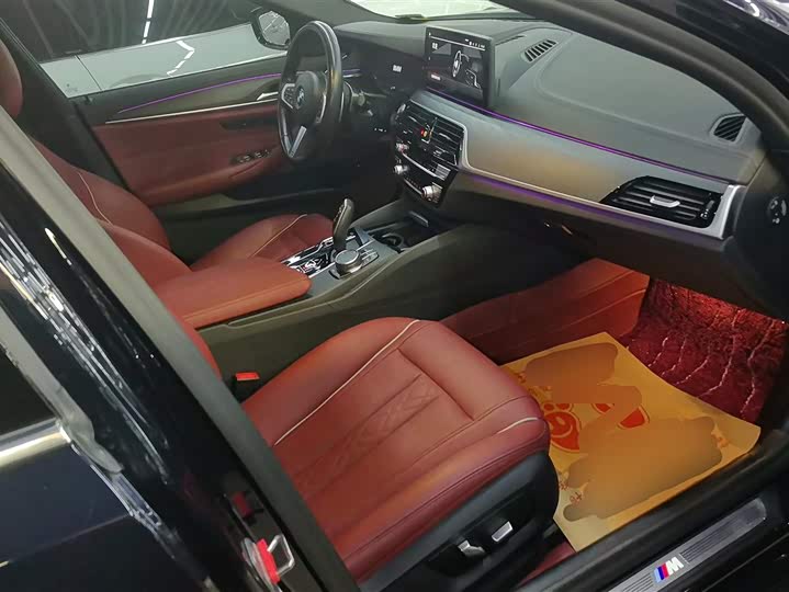 Фото 8 - BMW 5 Series