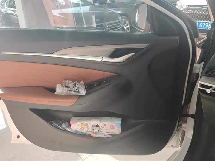 Фото 7 - Changan Eado Plus