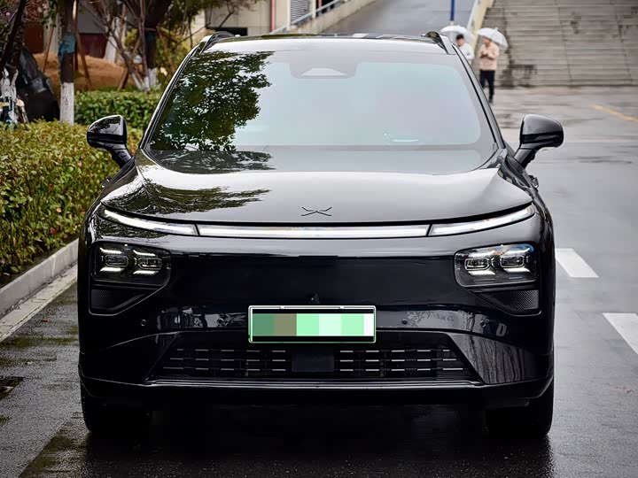 Фото 4 - XPeng G9