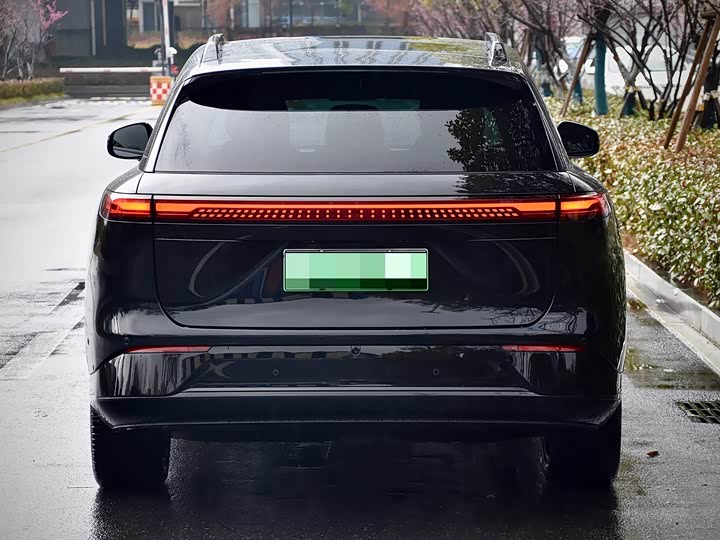 Фото 5 - XPeng G9