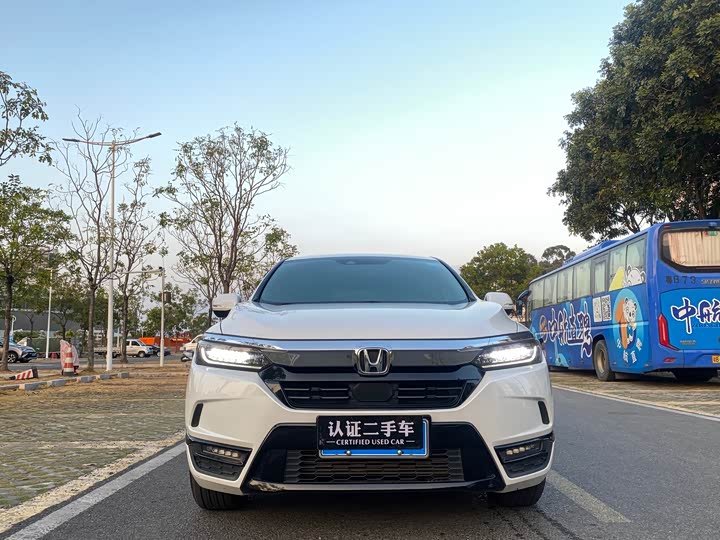 Фото 3 - Honda Breeze