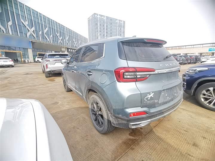 Фото 5 - Chery Tiggo 5x