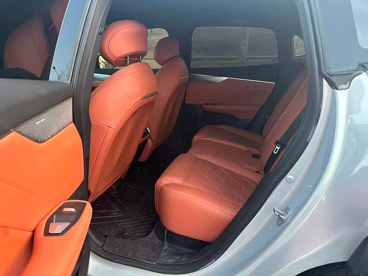 Фото 5 - Changan Deepal S05