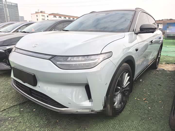 Фото 1 - Leapmotor C11