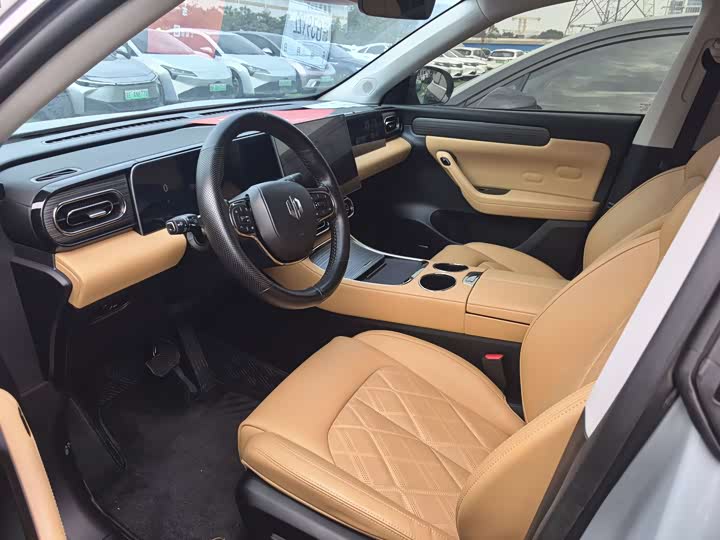 Фото 9 - Leapmotor C11