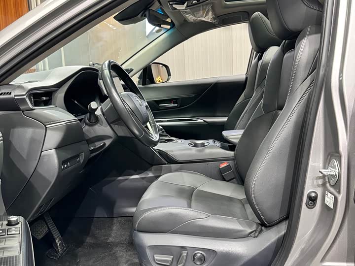 Фото 8 - Toyota Venza