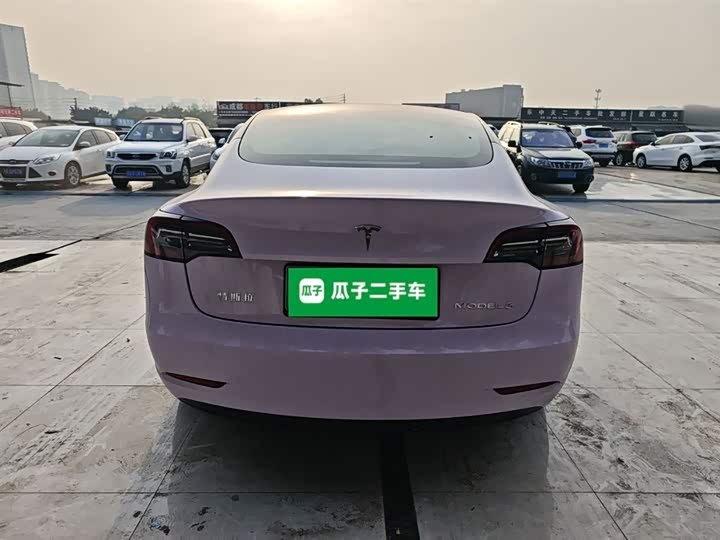 Фото 6 - Tesla Model 3